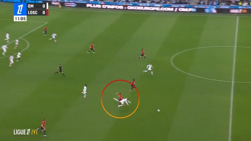 Greenwood thiet don thiet kep sau va cham voi hau ve Indonesia hinh anh