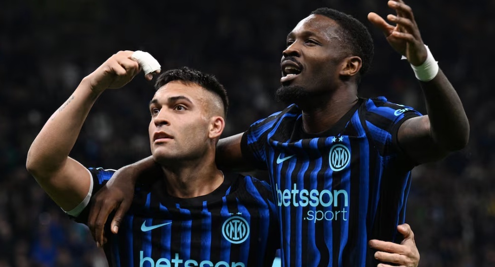 Inter vui dap Roma trong tran cau 7 ban hinh anh