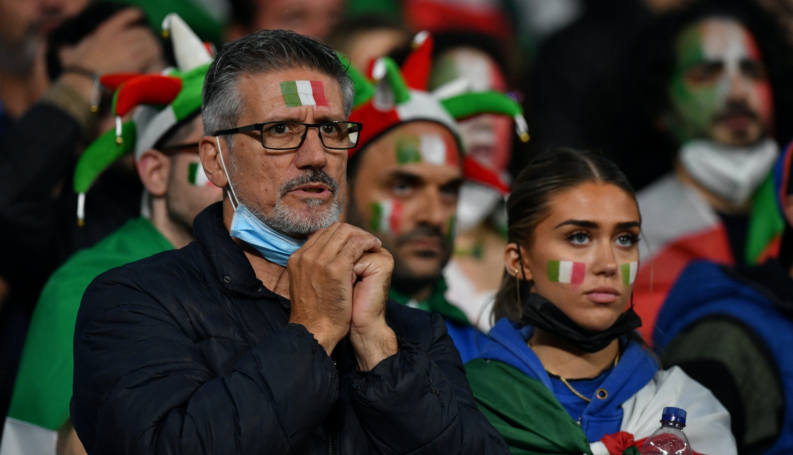 CDV Italy xep hang dai doi ao dau hinh anh