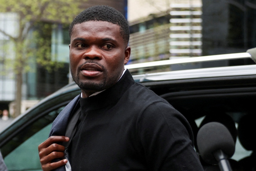 Partey lai hau toa hinh anh