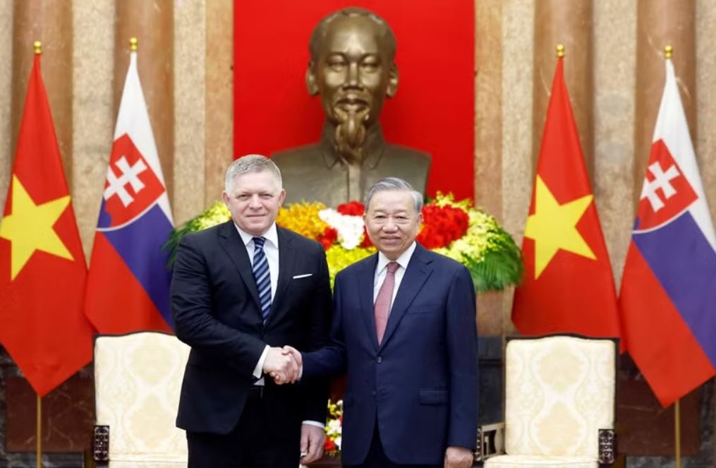 Thu tuong Slovakia ket thuc chuyen tham Viet Nam hinh anh