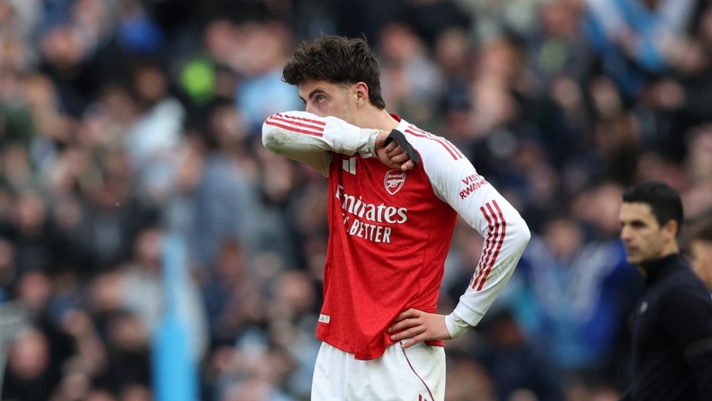 Neville chi ra thoi diem sup do tiep theo cua Arsenal hinh anh