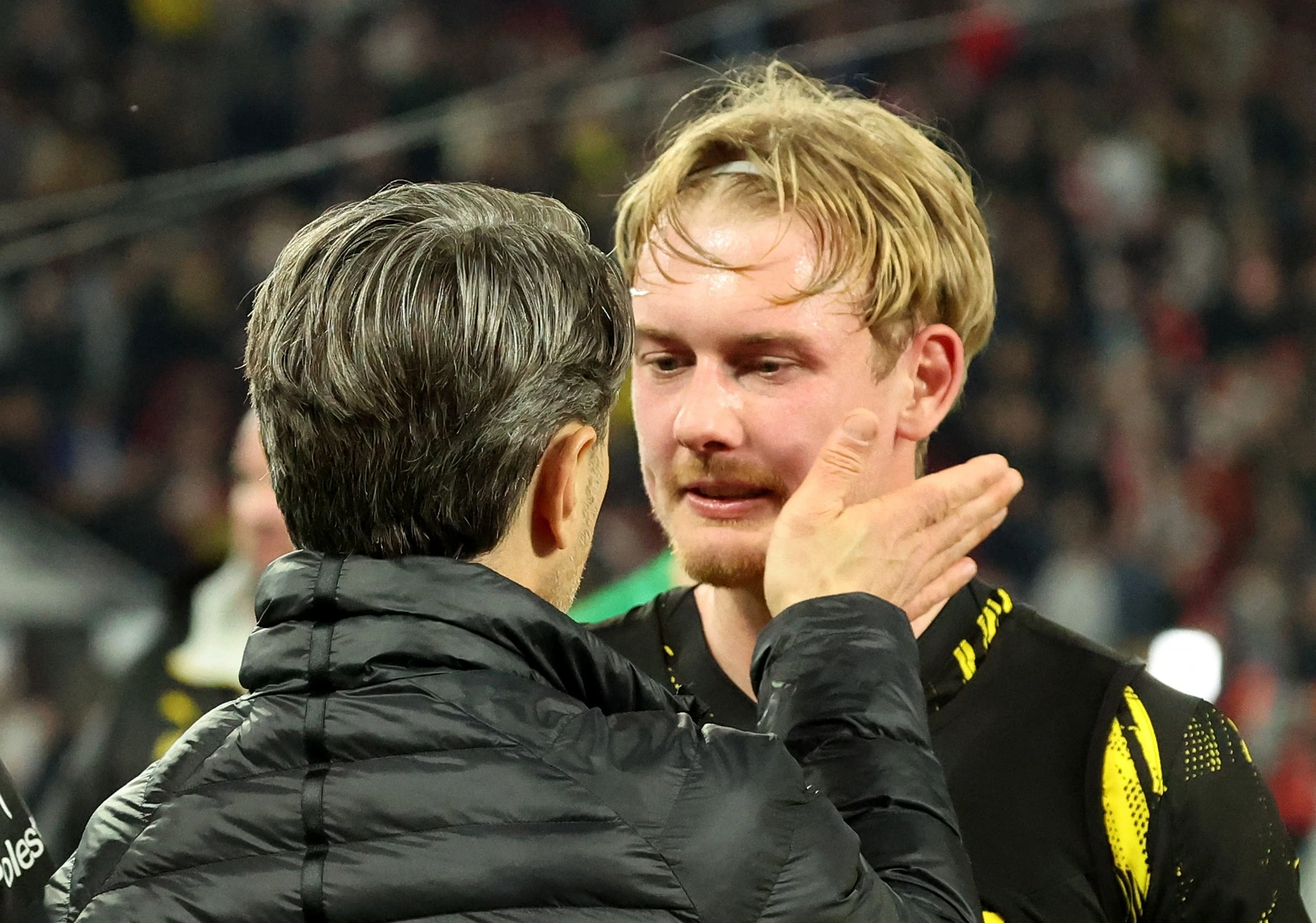 Atletico chuan bi no bom tan mien phi hinh anh