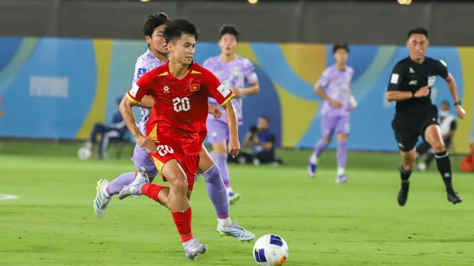 10 phut ac mong khien U17 Viet Nam sup do truoc Han Quoc hinh anh