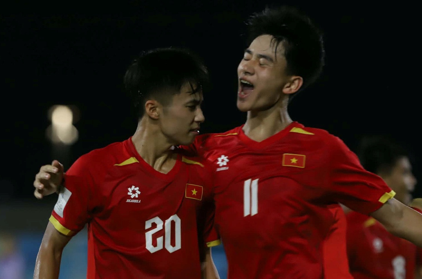 U17 Viet Nam 1-0 U17 Han Quoc: Cua World Cup mo toang hinh anh