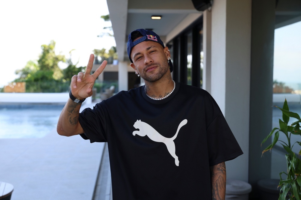 Neymar thang vu kien chan dong Tay Ban Nha hinh anh