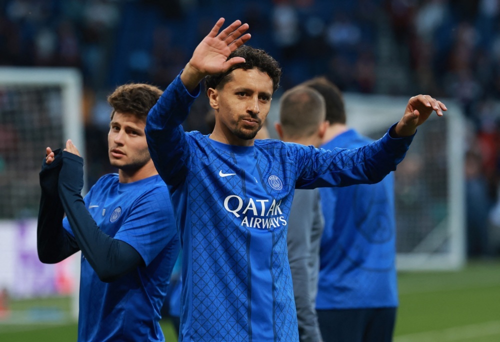 Tran PSG - Bayern dua Marquinhos vao lich su hinh anh