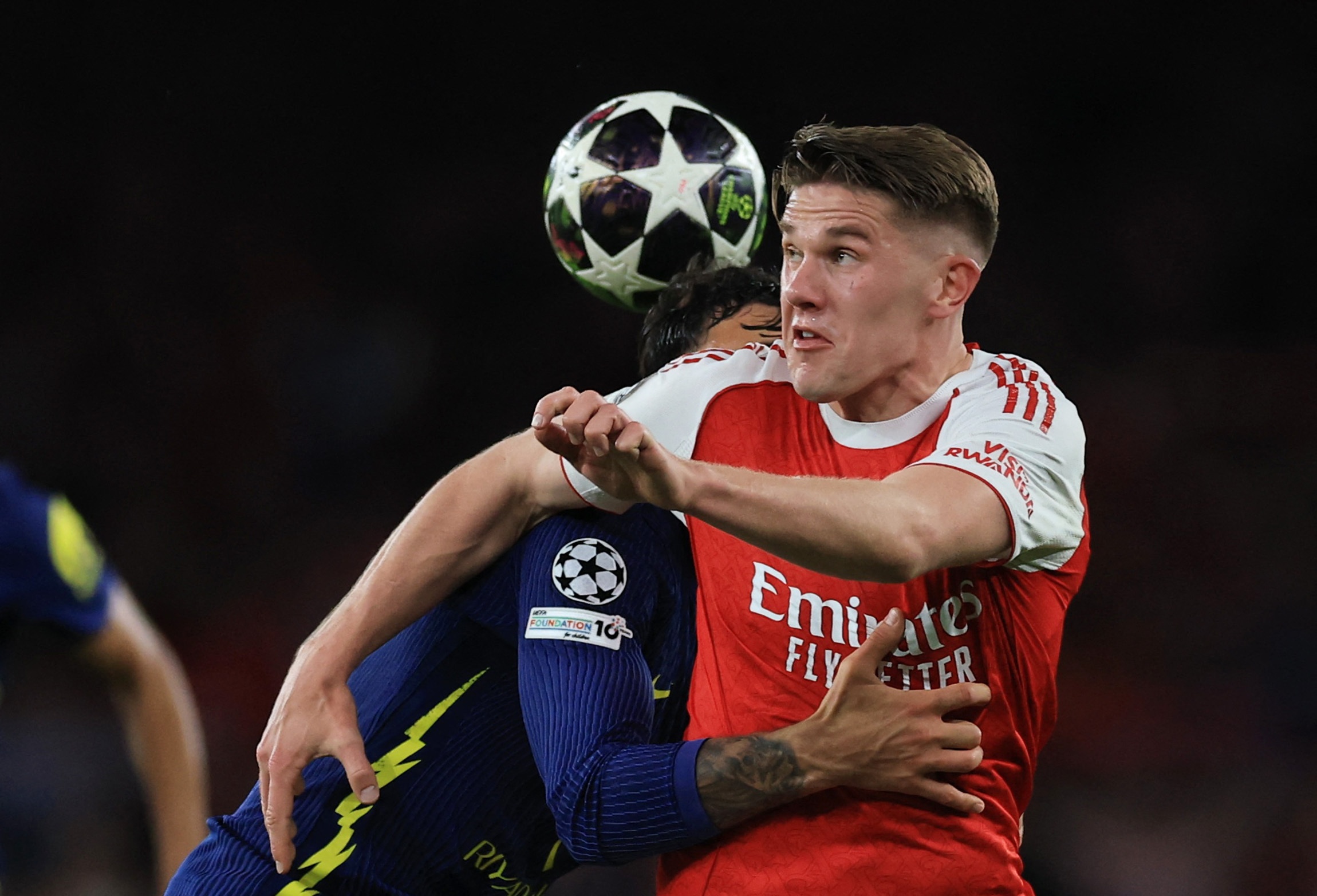 Arsenal da dung khi dat cuoc vao Gyokeres? hinh anh