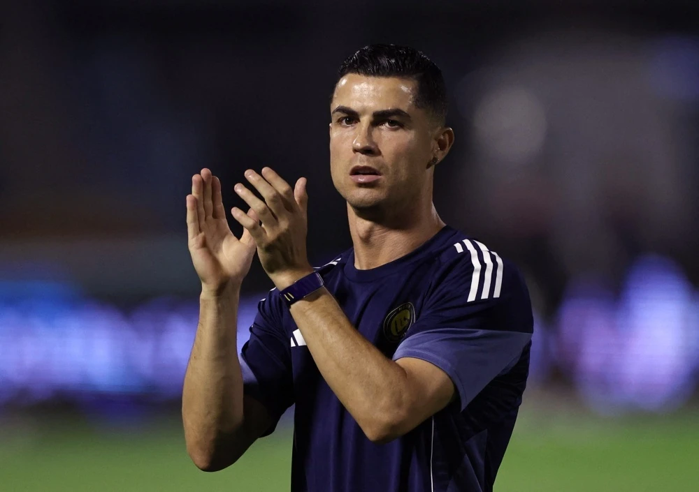 Ronaldo tran tre co hoi tro lai La Liga cung Almeria hinh anh