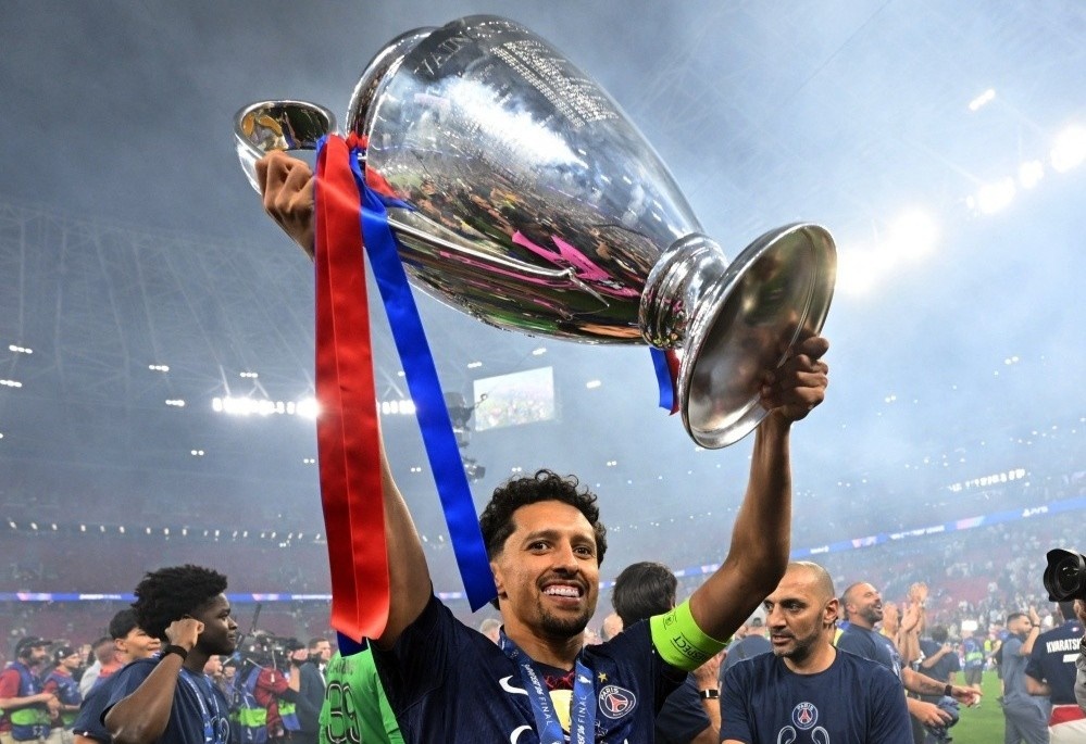 PSG ap dao doi hinh hay nhat Champions League hinh anh