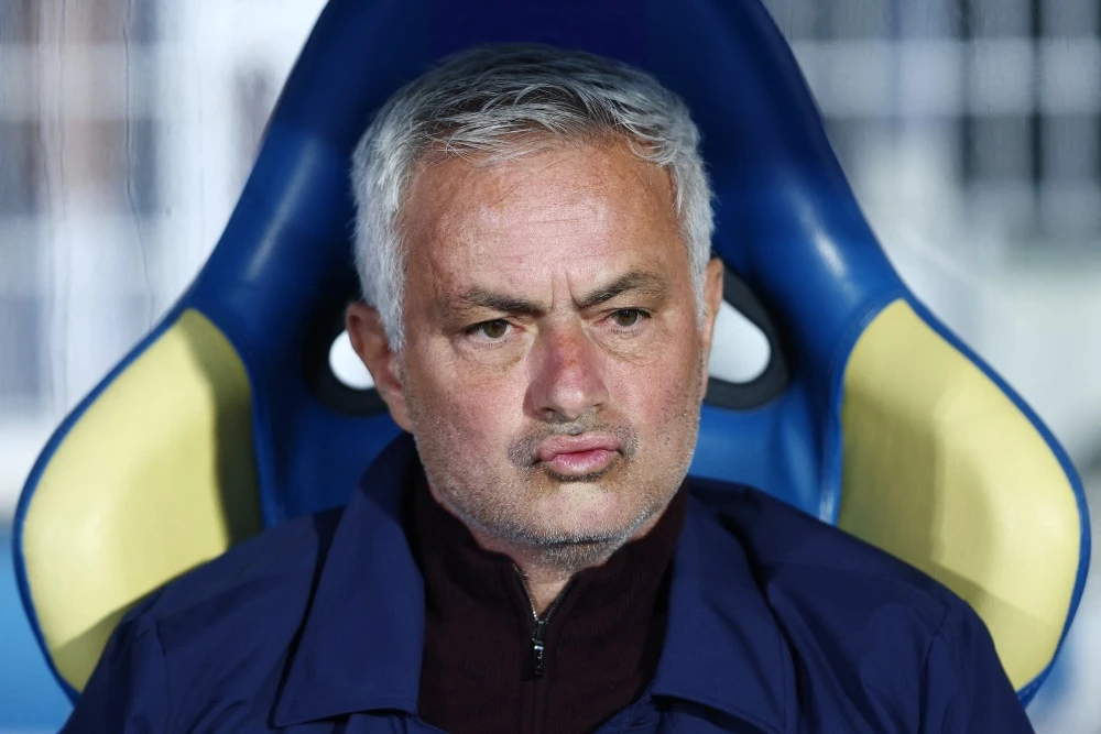 Quyen luc chua tung co cua Mourinho o Real hinh anh