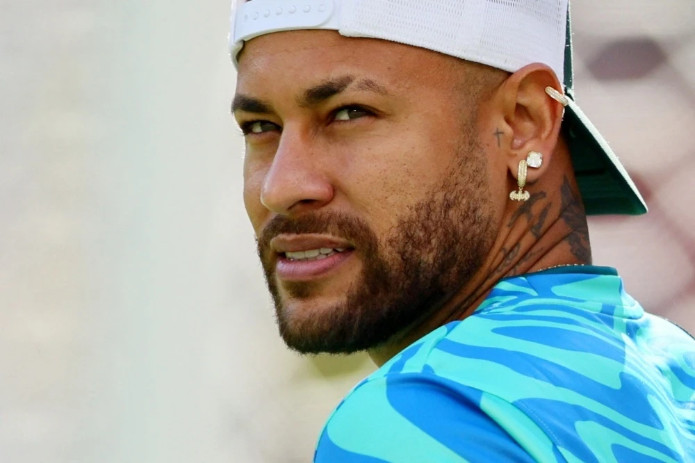 Ancelotti chot thoi diem Neymar tai xuat hinh anh