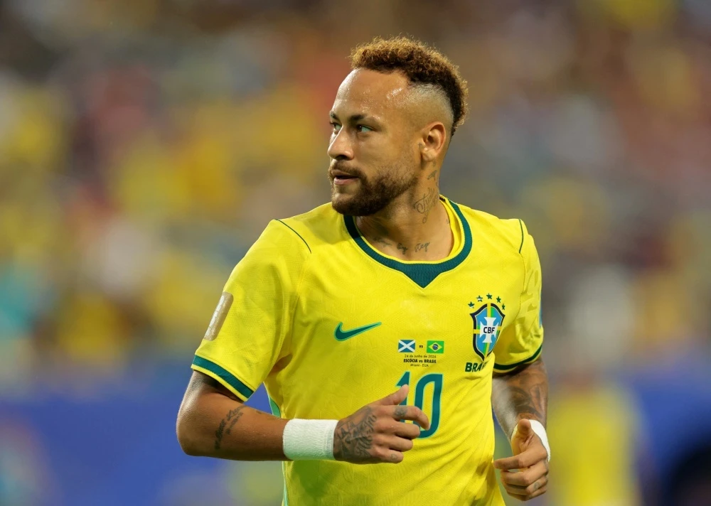 Ngay Neymar sanh vai Pele hinh anh