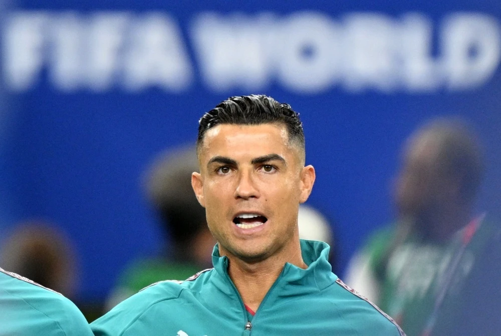 Chuong cuoi do dang cua Ronaldo hinh anh