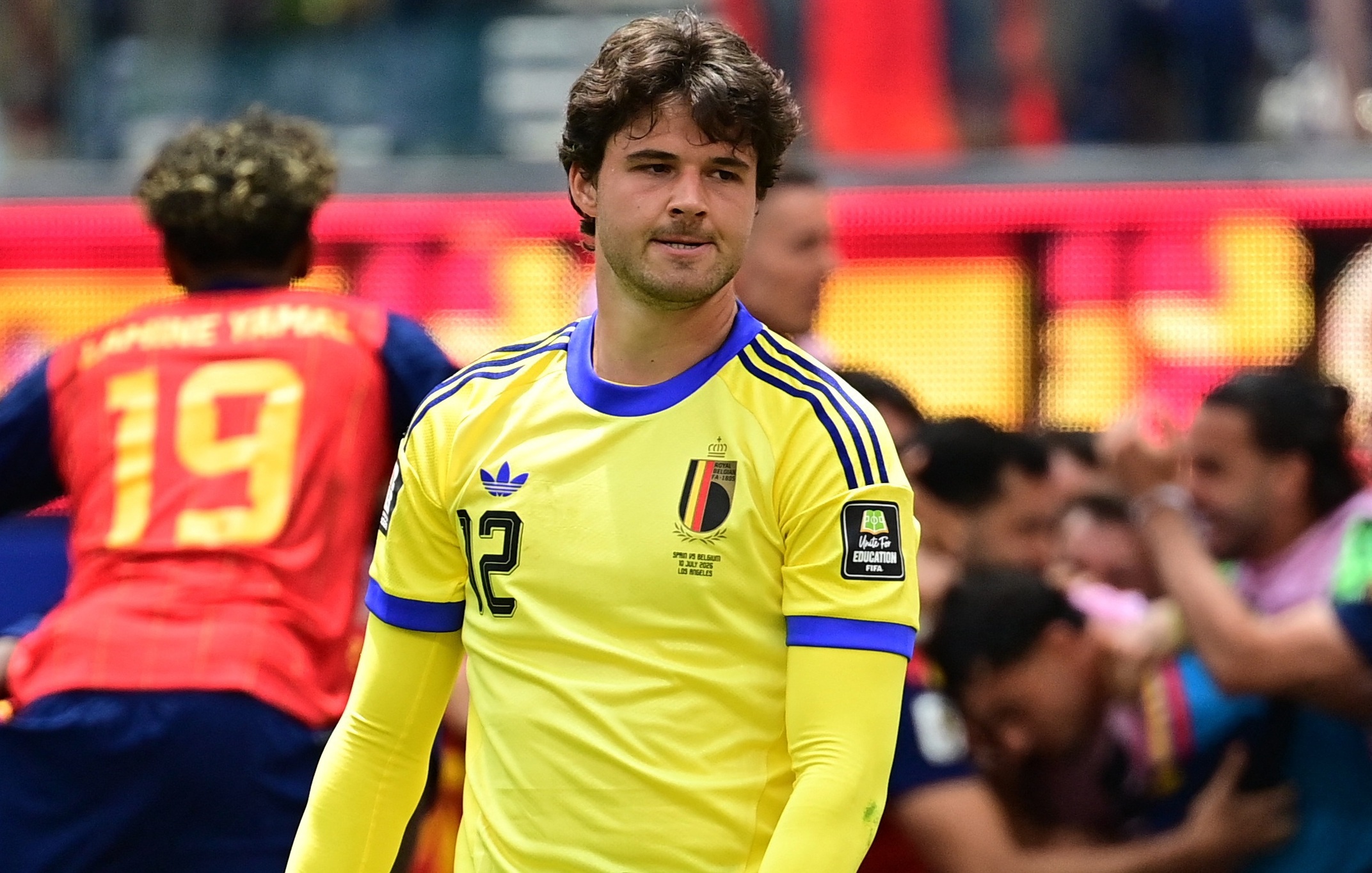 Sao MU mắc sai lầm khiến Bỉ gục ngã ở tứ kết World Cup