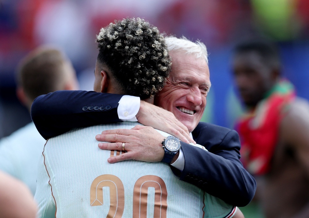 Pháp nhận thưởng lớn nhưng vẫn sợ lỗ ở World Cup