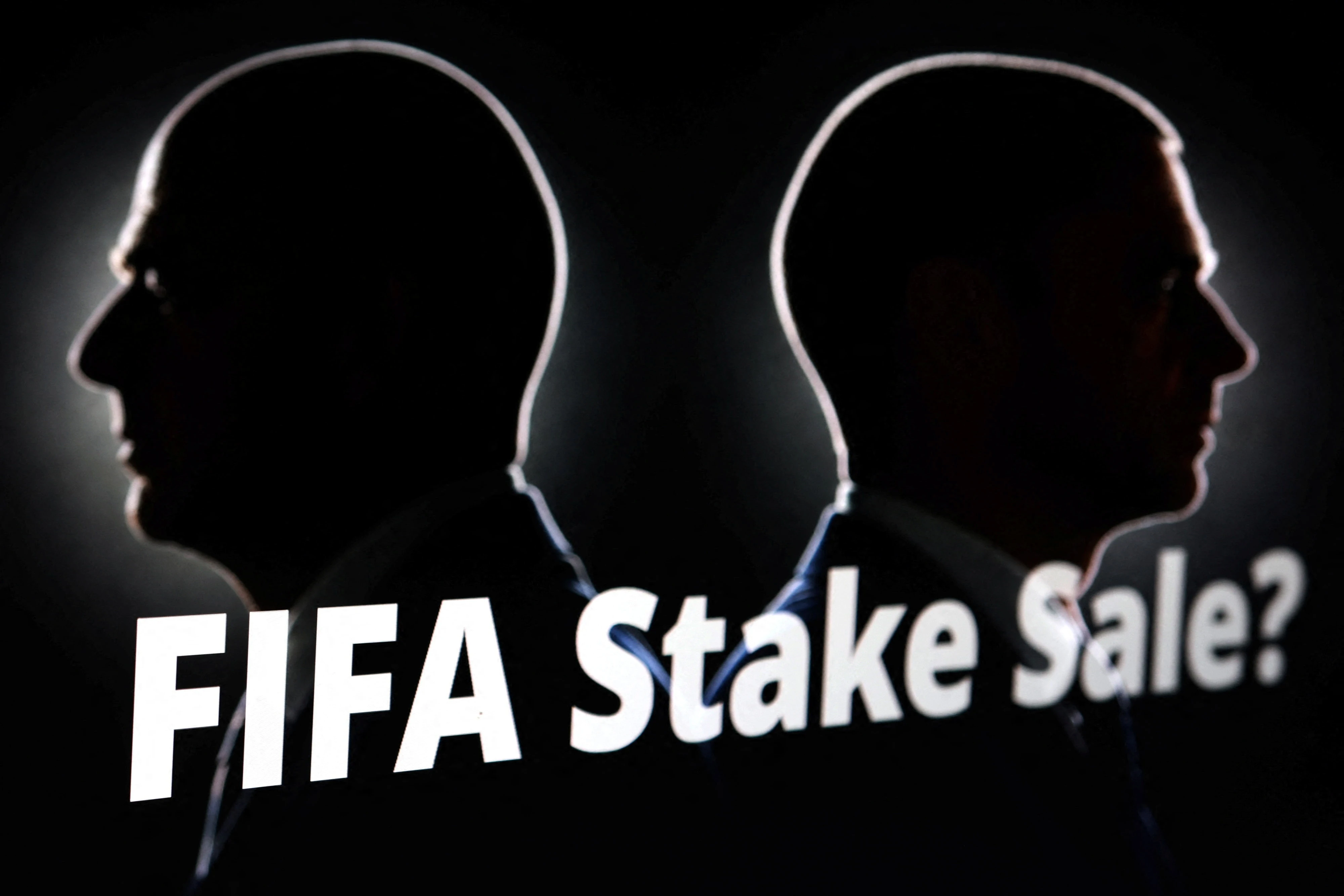 FIFA bác cáo buộc bán World Cup