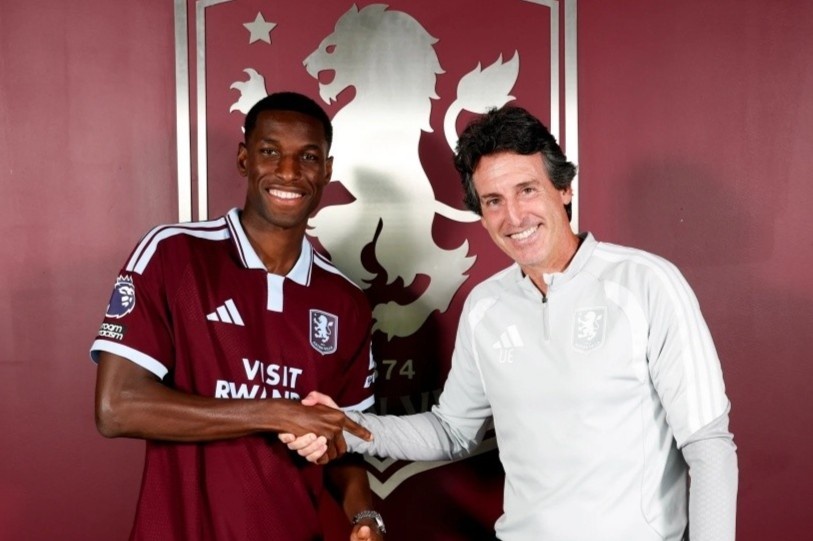 Aston Villa phá hai kỷ lục chuyển nhượng trong một mùa hè