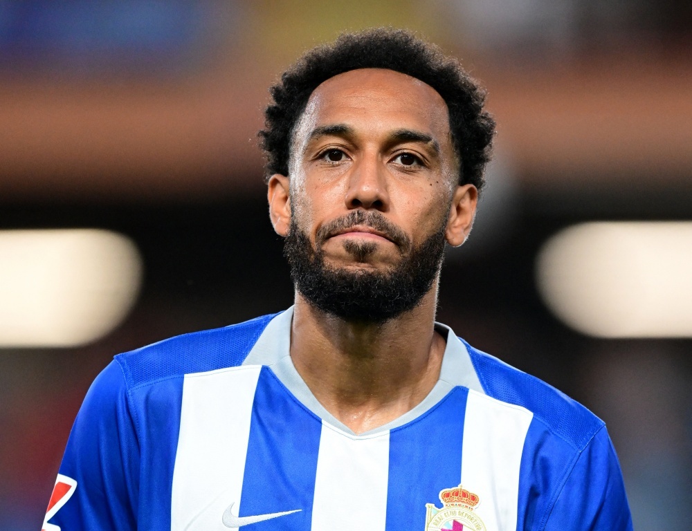 Aubameyang chia tay đội tuyển trong cay đắng