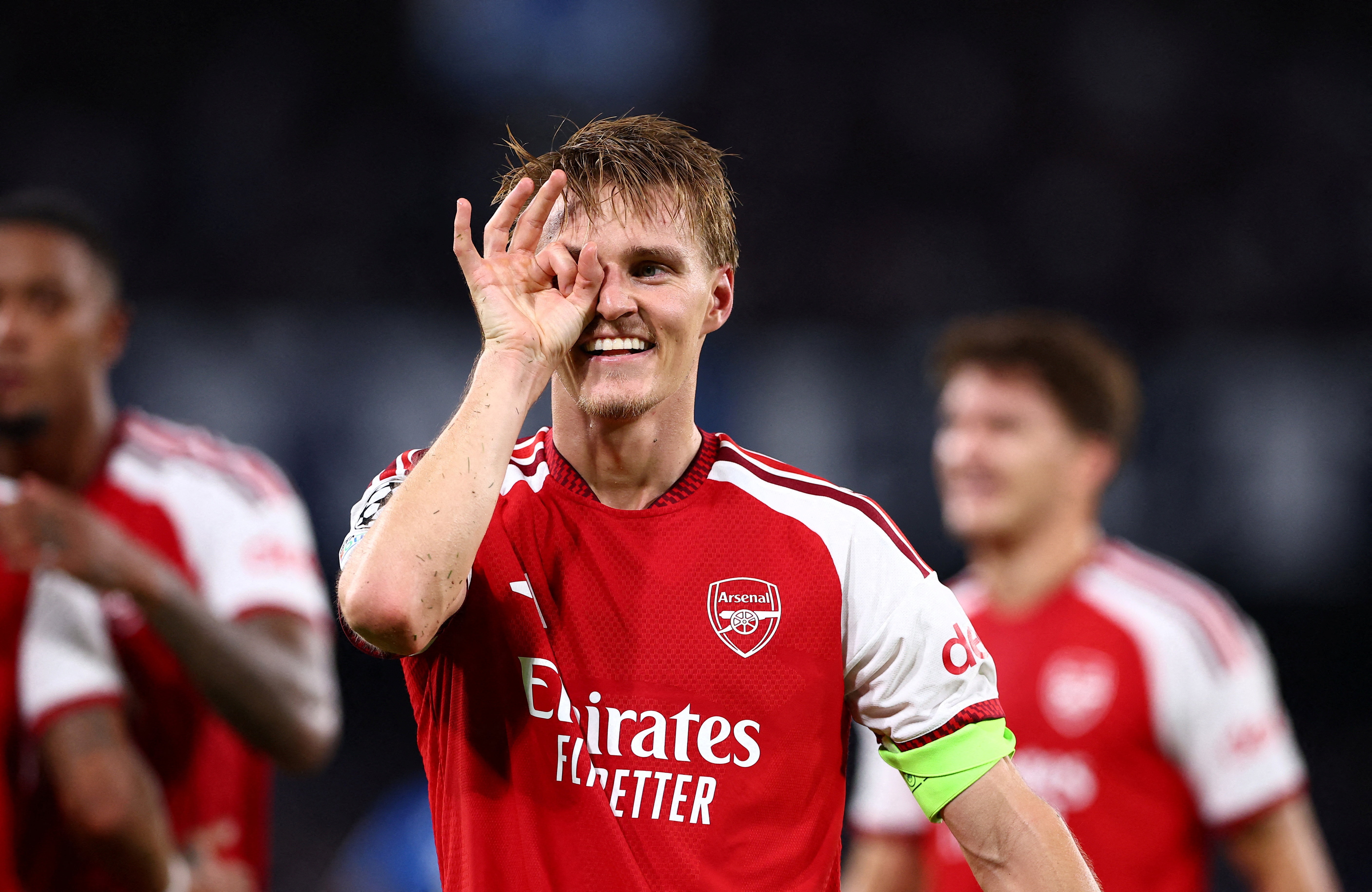 Arsenal duy trì mạch trận toàn thắng