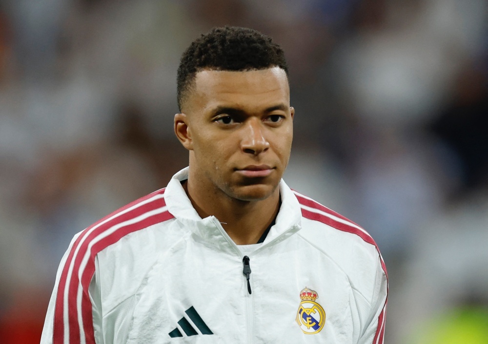 Mối quan hệ ngột ngạt của Mbappe và Dembele