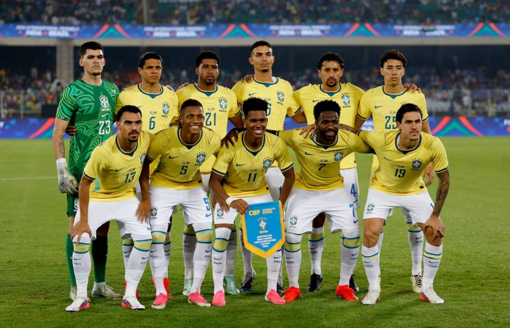 Tuyển Ấn Độ bị chỉ trích dữ dội vì mời Brazil giao hữu