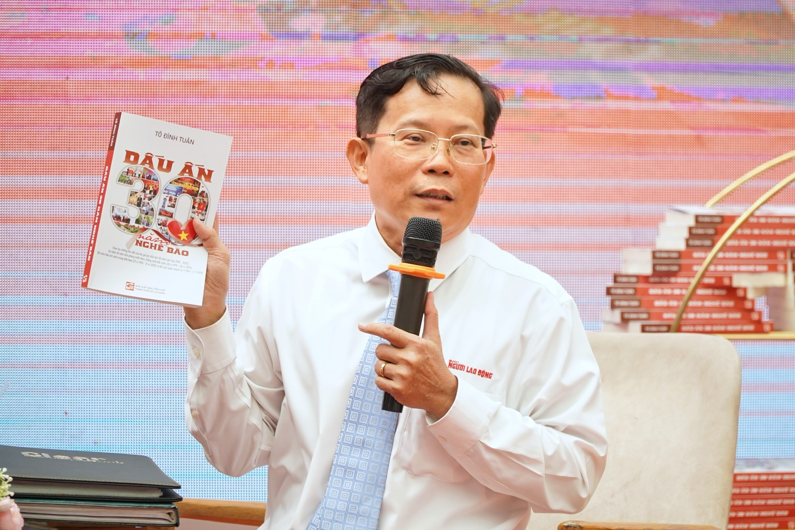 nha bao anh 1