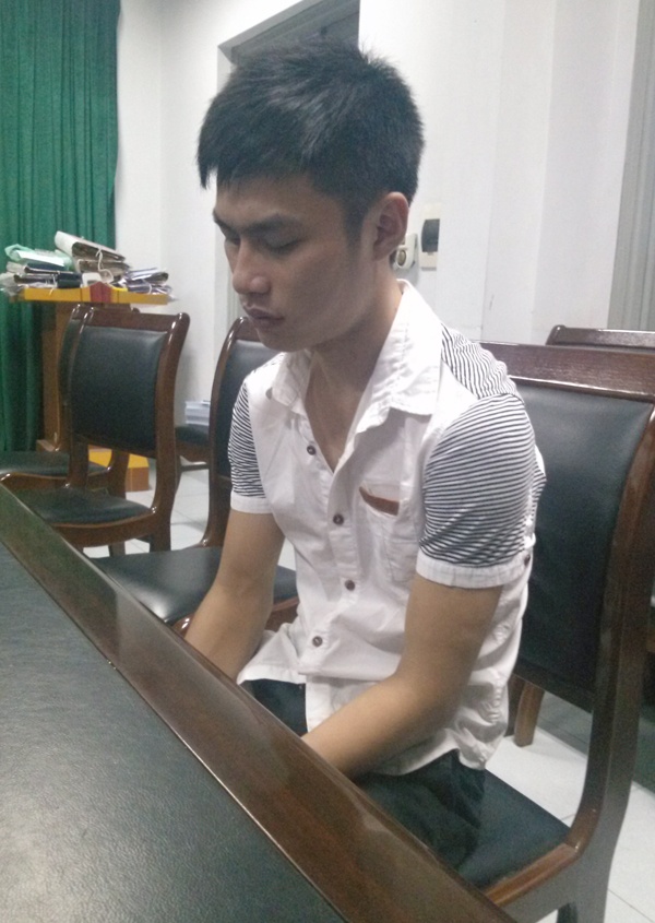 Trần Văn Thành tại cơ quan công an.