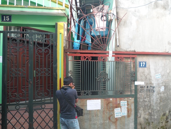 Dãy phòng trọ nơi xảy ra vụ việc.