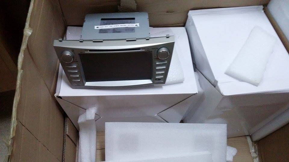 Canh sat 141 bat lo man hinh LCD cho trong dem hinh anh