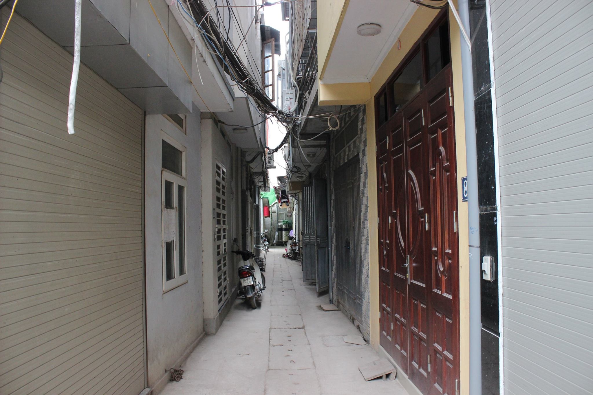 Con ngõ nhỏ nơi xảy ra vụ việc.