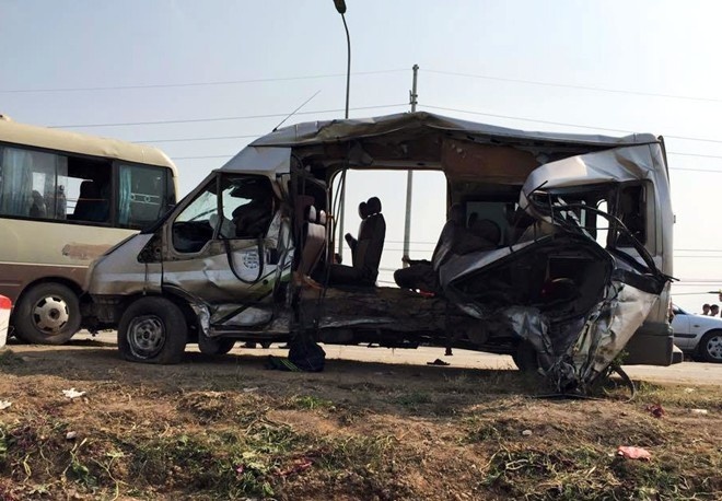 Khoi to vu xe khach doi dau khien 5 nguoi tu vong hinh anh