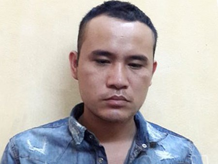 Quan ly quan karaoke ep nu nhan vien vao nha nghi cuong buc hinh anh