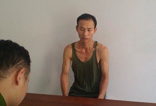 Vuong lao ly khi nhan nua trieu cua khach mua dam hinh anh