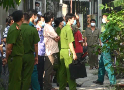 Doat mang cha khi vua cai nghien tro ve hinh anh