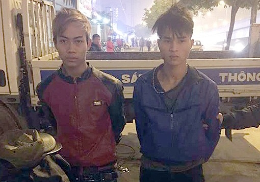 Gap canh sat 141 khi vua cuop chiec smartphone hinh anh
