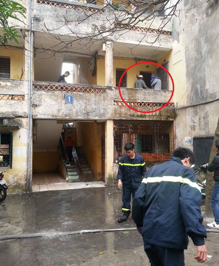 bao vây nghi can chém người ảnh 1 bao vay nghi can chem nguoi anh 1