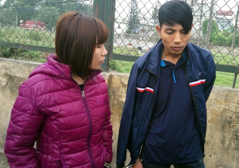 Cap doi buon ma tuy anh 1