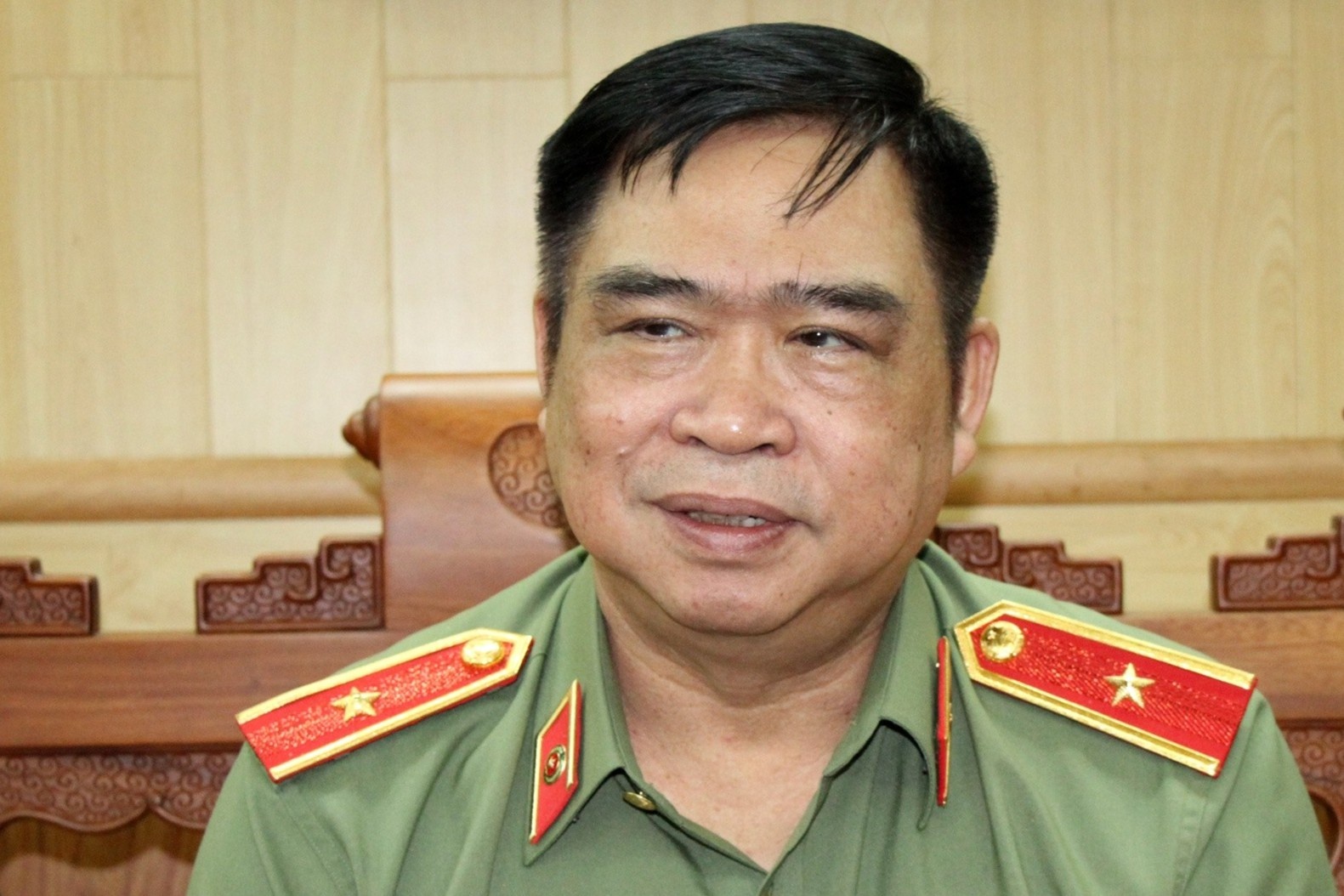 Tam giu nguyen Giam doc Cong an Hai Phong Do Huu Ca hinh anh