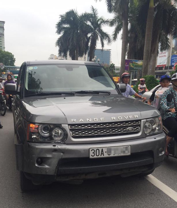 Range Rover gay tai nan anh 1
