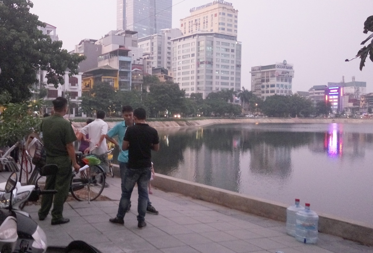 chet duoi ho Ngoc Khanh anh 1