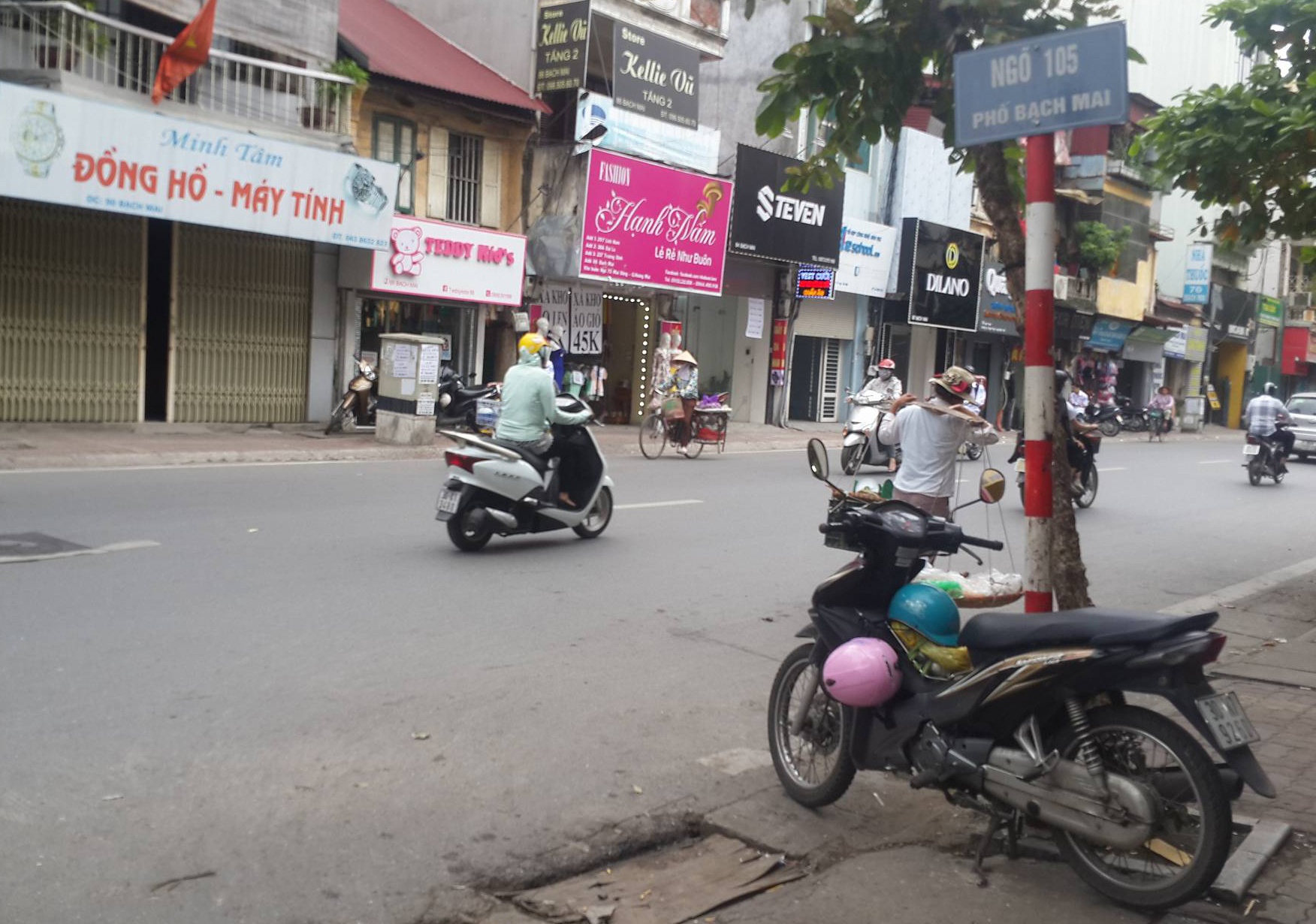 Người đàn ông bị chém gục ảnh 1 Nguoi dan ong bi chem guc anh 1