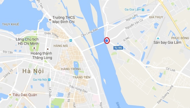 CSGT Đội 5 cứu phụ nữ nhảy cầu ảnh 2 CSGT Doi 5 cuu phu nu nhay cau anh 2