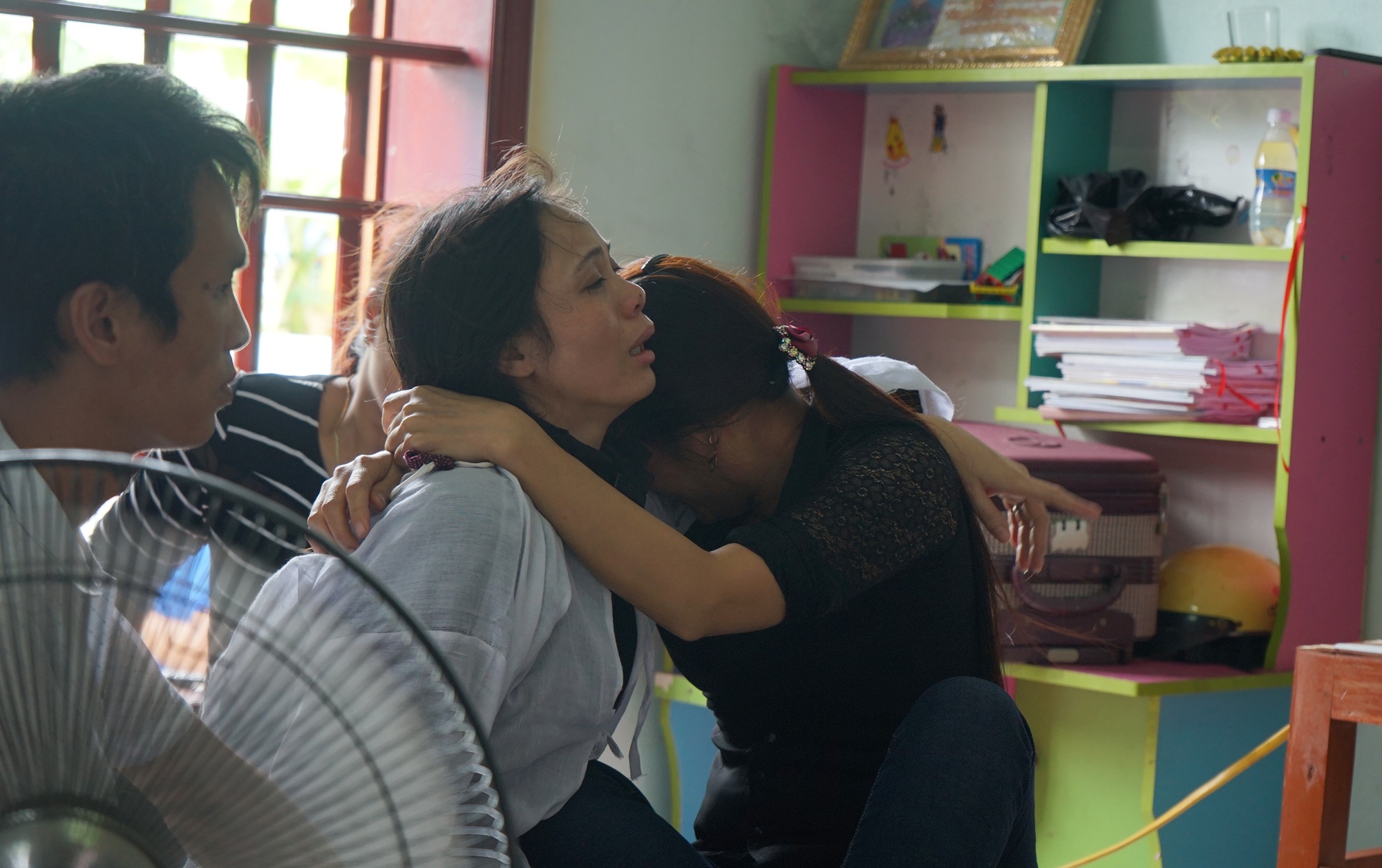 4 ba chau bi giet anh 8