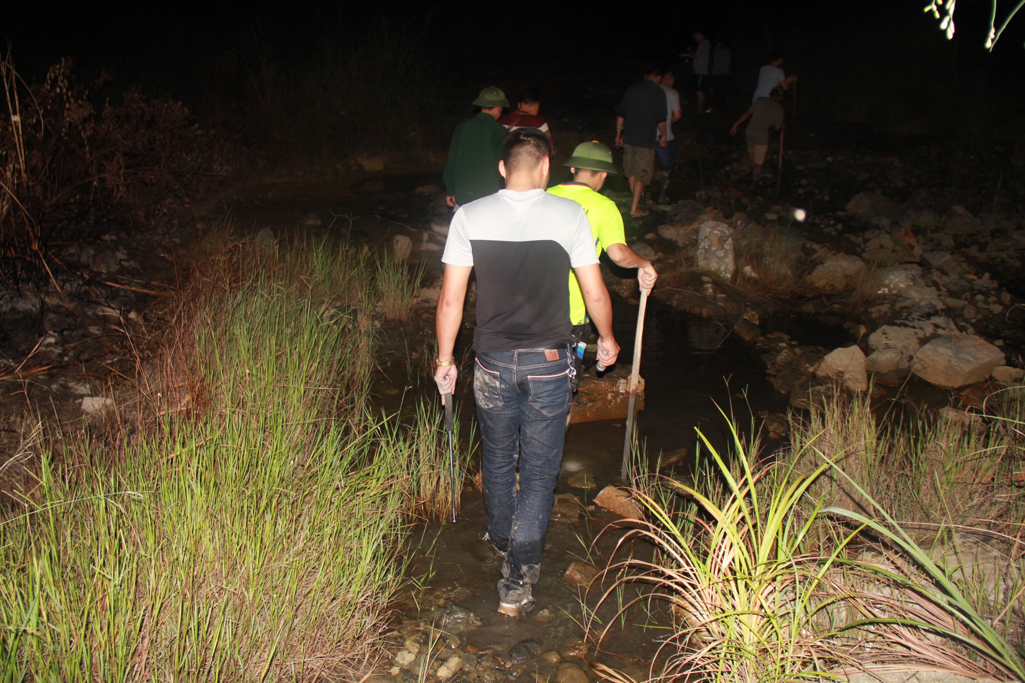 4 ba chau bi giet anh 7