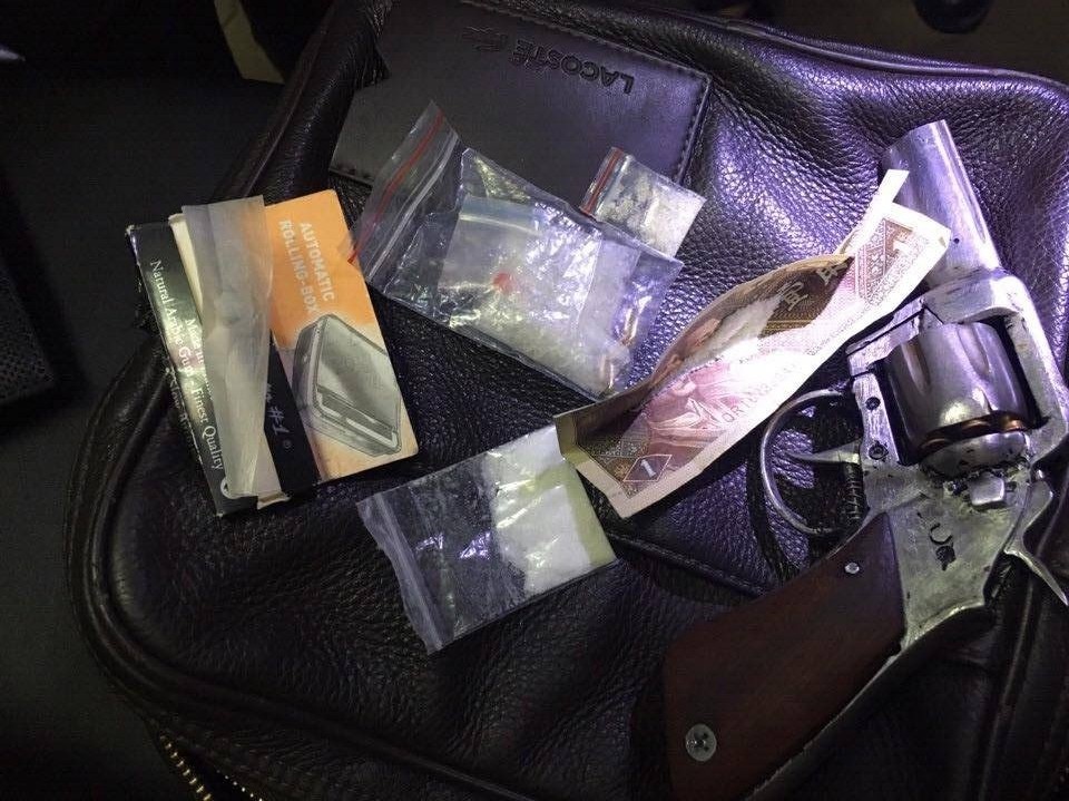 Thanh nien moi ra tu anh 1