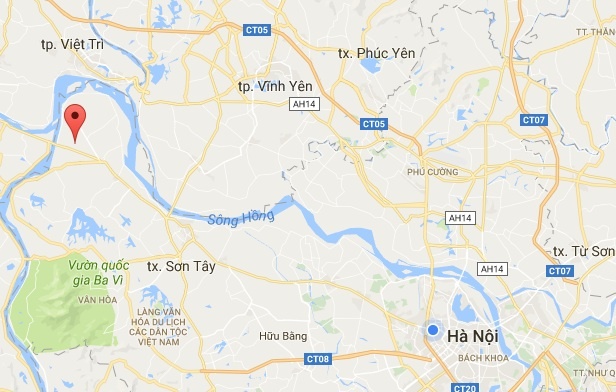 xe container dam xe tai o Ba Vi anh 2