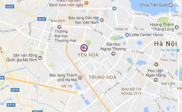 CSGT đứng chặn đầu ôtô ảnh 1 CSGT dung chan dau oto anh 1