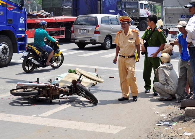Gan 9.000 nguoi chet vi tai nan giao thong nam 2016 hinh anh