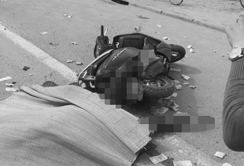 xe bêtông cán chết cô gái ảnh 1 xe betong can chet co gai anh 1